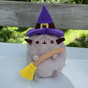 Rare Gund 2017 Pusheen Witch Plush Halloween